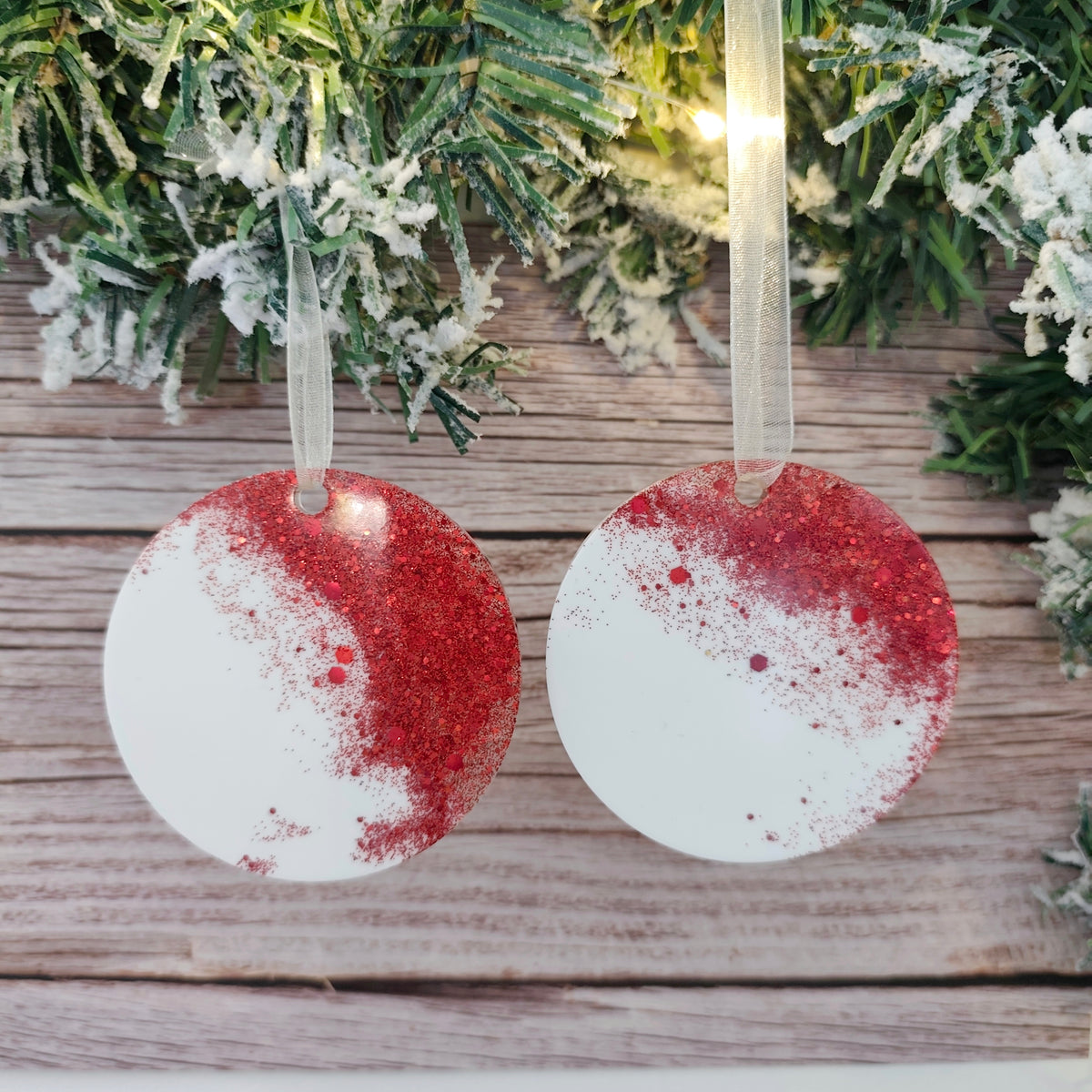 Boules de Noël en résine