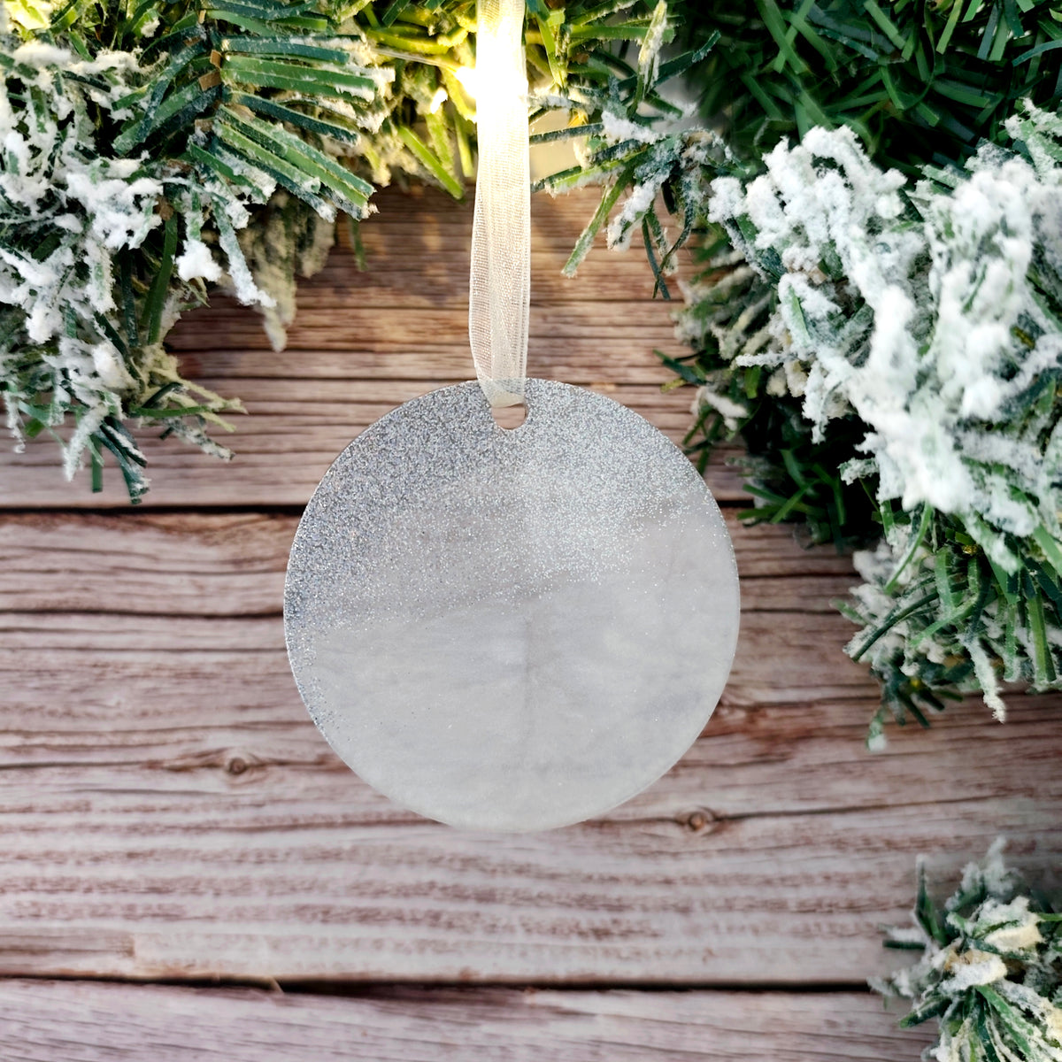 Boules de Noël en résine